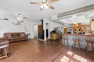 18708 NW 242nd St, High Springs, FL 32643 - Photo 14