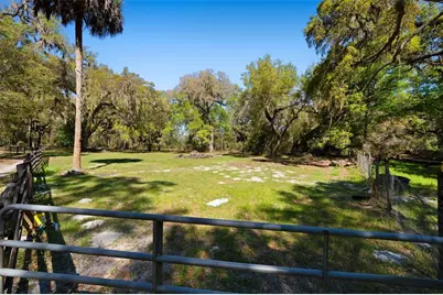 15311 SW 107th Street, Archer, FL 32618 - Photo 4