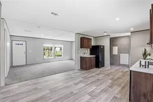 2231 SE 132nd Ct, Morriston, FL 32668 - Photo 12