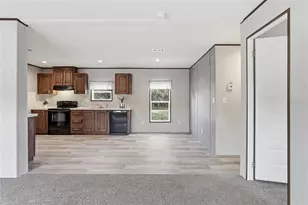 2231 SE 132nd Ct, Morriston, FL 32668 - Photo 10