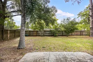 1731 NW 32nd Pl, Gainesville, FL 32605 - Photo 18