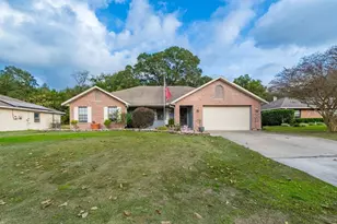 725 SE 56th Ave, Ocala, FL 34480 - Photo 1