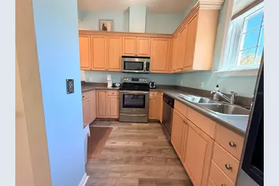 5211 SW 91st Terrace #D, Gainesville, FL 32608 - Photo 4