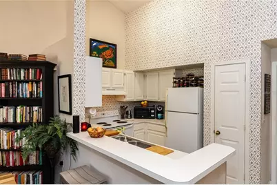 10000 SW 52nd Avenue #104, Gainesville, FL 32608 - Photo 4