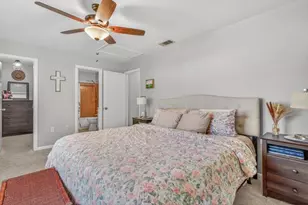 2715 NW 104th Ct, Gainesville, FL 32606 - Photo 10