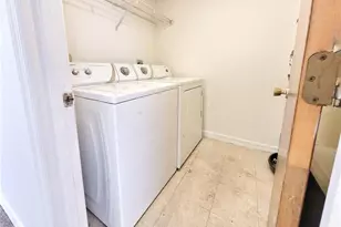 2360 SW Archer Rd, Gainesville, FL 32608 - Photo 22