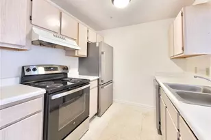 2360 SW Archer Rd, Gainesville, FL 32608 - Photo 12