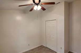 2018 SW 70th Terrace, Gainesville, FL 32607 - Photo 34