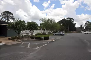 501 SW 75th St, Gainesville, FL 32607 - Photo 4