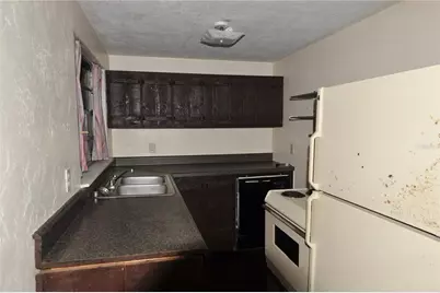 410 NW 19th Lane #B, Gainesville, FL 32609 - Photo 6