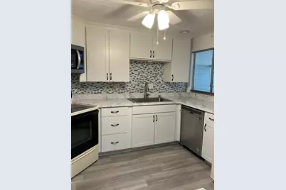 1305 Mohawk Circle, Tavares, FL 32778 - Photo 12