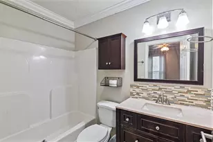 2905 SW Archer Rd, Gainesville, FL 32608 - Photo 14