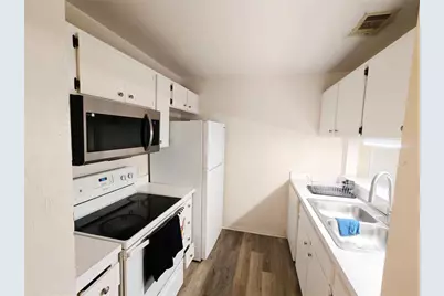 4000 SW 23rd Street #5-207 Room B, Gainesville, FL 32608 - Photo 20