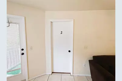 4000 SW 23rd Street #5-207 Room B, Gainesville, FL 32608 - Photo 2