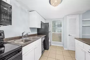 1810 NW 23rd Blvd, Gainesville, FL 32605 - Photo 12