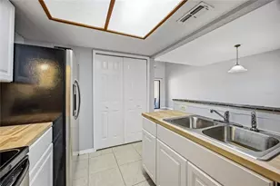 7200 SW 8th Ave, Gainesville, FL 32608 - Photo 14