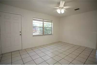 1421 NW 6th Place, Gainesville, FL 32603 - Photo 8