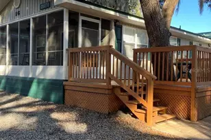 25079 NE 140th Loop, Salt Springs, FL 32134 - Photo 4