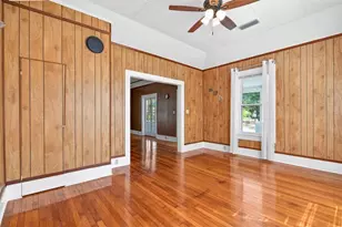 630 NE 6th Ave, Gainesville, FL 32601 - Photo 6