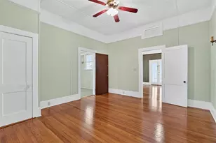 630 NE 6th Ave, Gainesville, FL 32601 - Photo 16