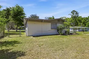 831 NW 20th Ter, Gainesville, FL 32603 - Photo 42