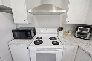 14646 NW 93rd Ln, Lake Butler, FL 32054 - Photo 10