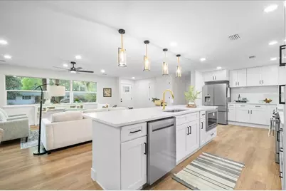 801 NW 37th Drive, Gainesville, FL 32605 - Photo 4