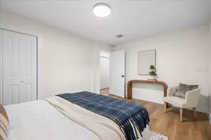 801 NW 37th Dr, Gainesville, FL 32605 - Photo 6