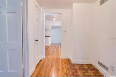 1028 NE 7th Avenue, Gainesville, FL 32601 - Photo 14