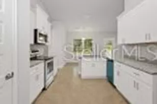 247 SW Bellflower Dr, Lake City, FL 32024 - Photo 6