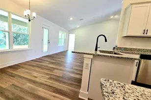 247 SW Bellflower Dr, Lake City, FL 32024 - Photo 10