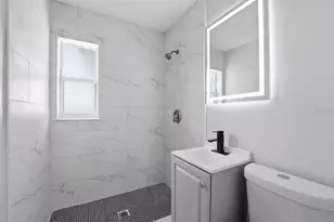 4313 Midland Rd, Sarasota, FL 34231 - Photo 10