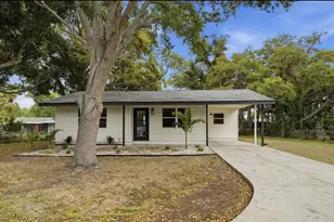 4313 Midland Rd, Sarasota, FL 34231 - Photo 2