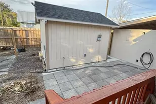 13841 12th St, Dade City, FL 33525 - Photo 16