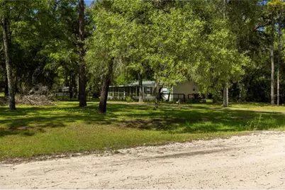 14890 SE 20th Street, Morriston, FL 32668 - Photo 28
