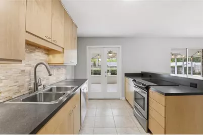 3311 NW 27th Avenue, Gainesville, FL 32605 - Photo 18