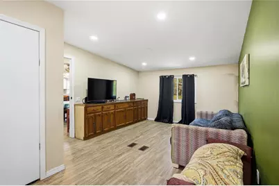 636 Union Avenue, Interlachen, FL 32148 - Photo 4