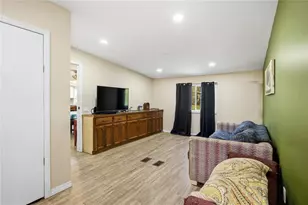 636 Union Ave, Interlachen, FL 32148 - Photo 4