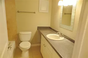 507 NW 39th Dr, Gainesville, FL 32607 - Photo 14