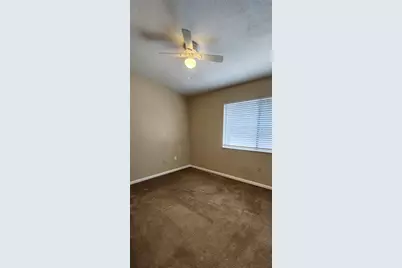 2202 SW 39th Drive, Gainesville, FL 32607 - Photo 2