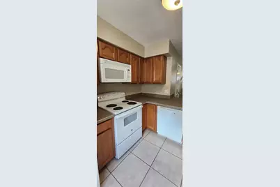 2202 SW 39th Drive, Gainesville, FL 32607 - Photo 8