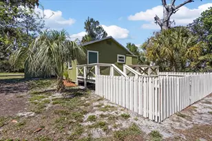 102 NE 138th St, Cross City, FL 32628 - Photo 32