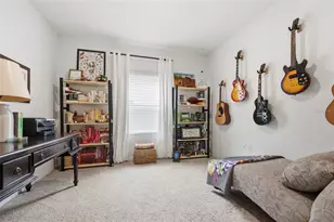 8261 SW 60th Ave, Gainesville, FL 32608 - Photo 18