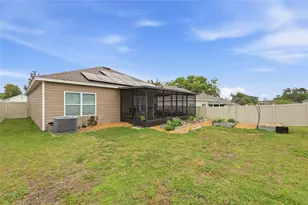 8261 SW 60th Ave, Gainesville, FL 32608 - Photo 10