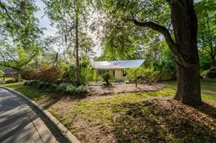 10135 NW 25th Pl., Gainesville, FL 32606 - Photo 2