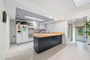 10135 NW 25th Pl., Gainesville, FL 32606 - Photo 8