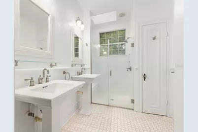 717 NE Boulevard, Gainesville, FL 32601 - Photo 16