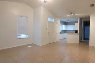 1571 NW 29 Rd, Gainesville, FL 32605 - Photo 6