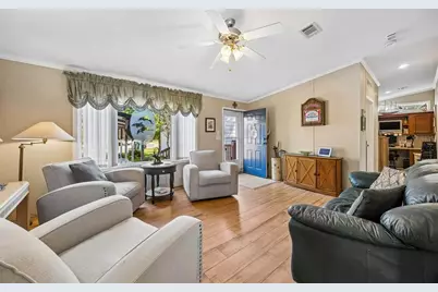 334 Paradise Circle, Satsuma, FL 32189 - Photo 8