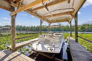 334 Paradise Cir, Satsuma, FL 32189 - Photo 6